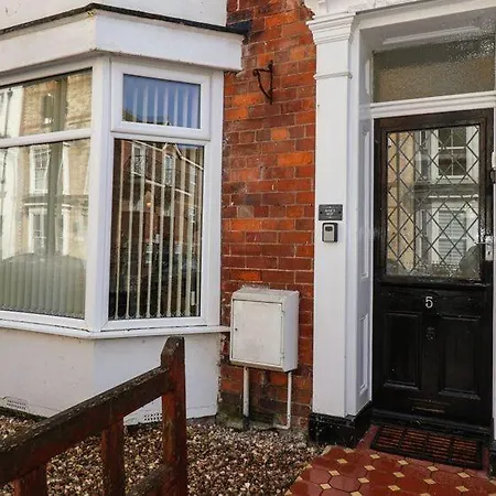 Stella'S Secret Apartment Bridlington Exterior photo